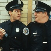 Police_Academy_2_Their_First_Assignment_32593_Mediu.gif